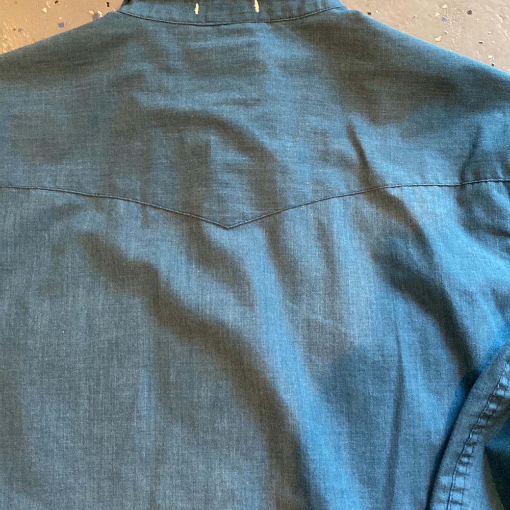 Levi’s Button Down - image 6